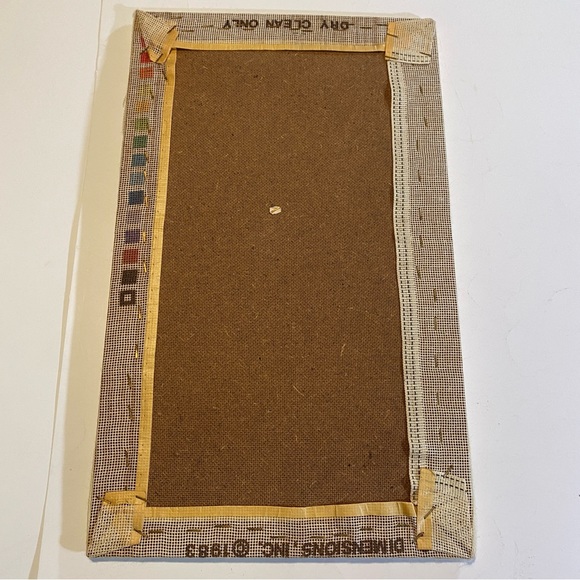 Vintage unframed yarn worked needlepoint clown piece 12”x 20” approx GUC, faded - Picture 4 of 9